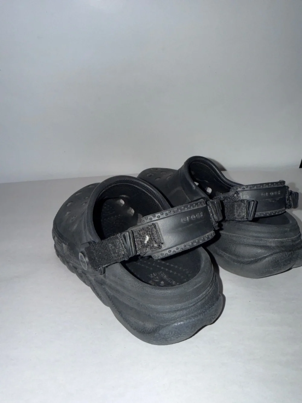 Crocs clogs duet max clogs child size 11